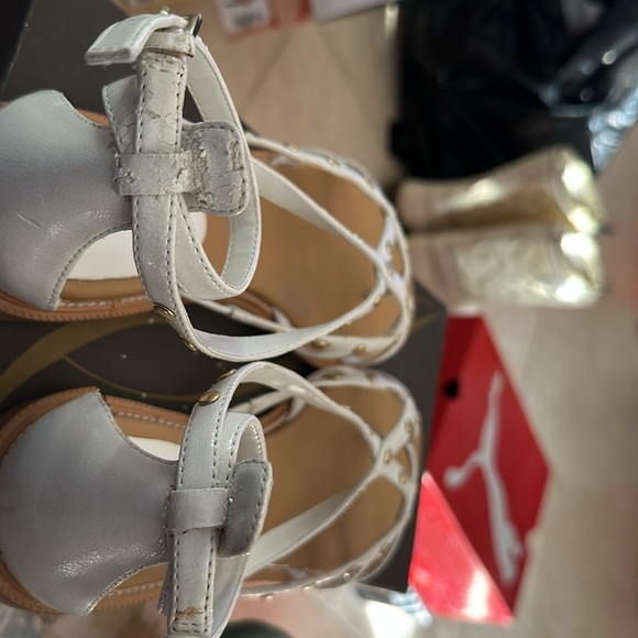 Brand new Enzo Angiolini gladiator sandal - Picture 4 of 4